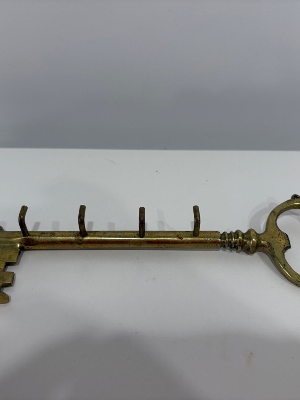 Vintage Brass Skeleton Key Wall Key Holder – 5 Hooks